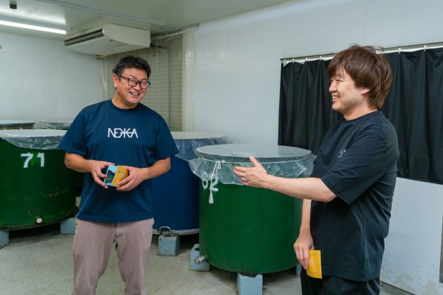 訪問時の様子／左:脇坂さん、右:小山さん