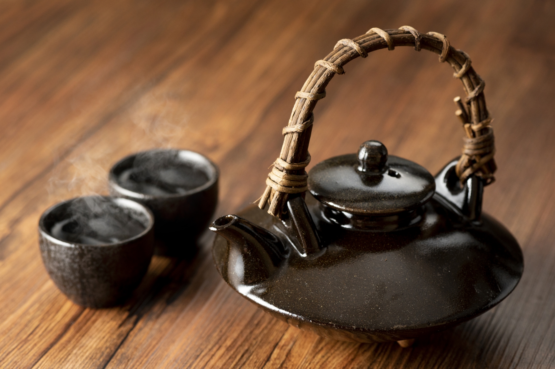 粕取焼酎と醪取焼酎の違いとは？明治〜大正期にたどる焼酎の原点