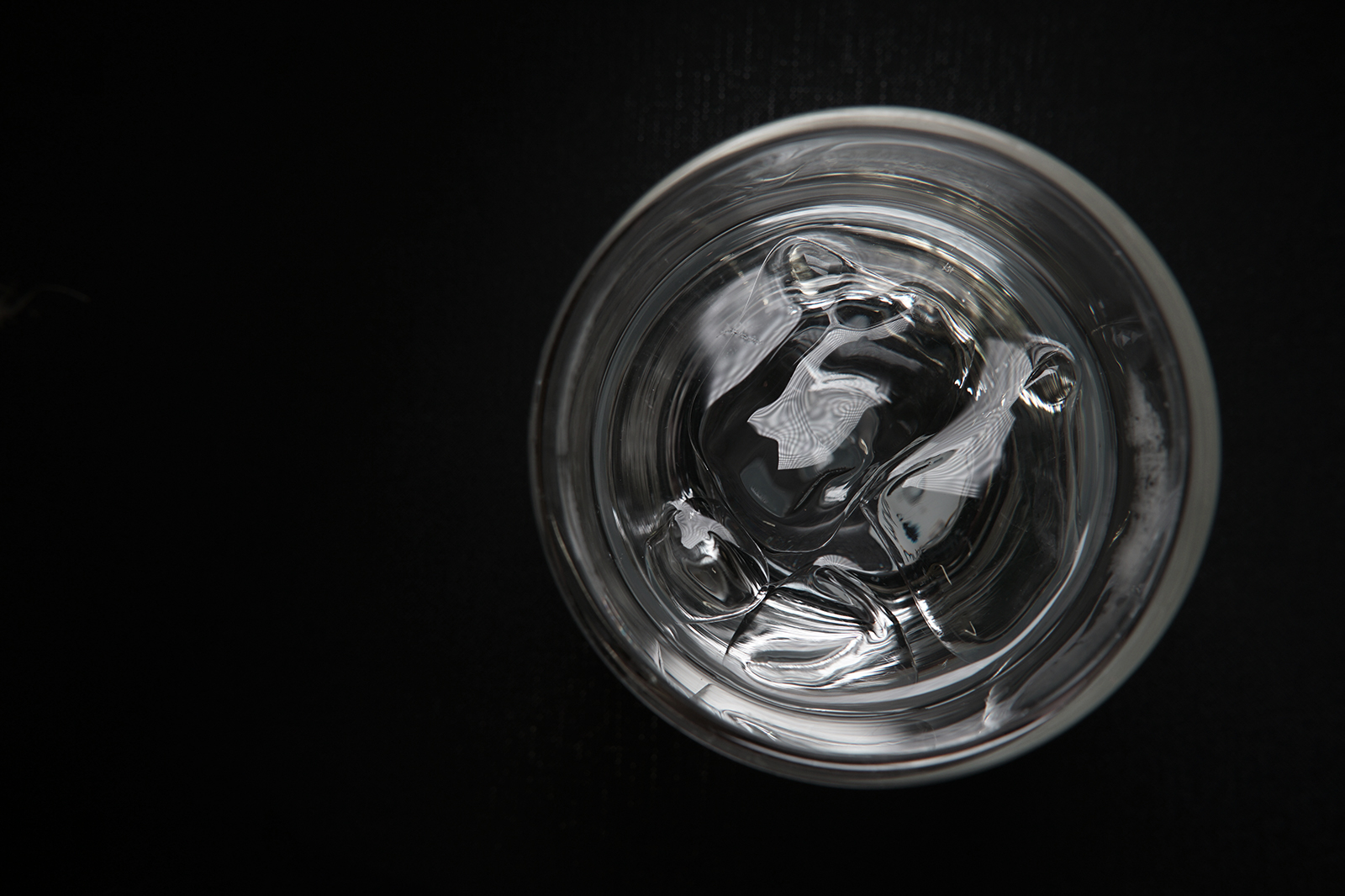 焼酎の蒸留方法とは？常圧蒸留と減圧蒸留の違いを分かりやすく解説